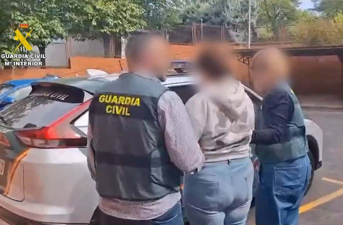 Detenidas 7 empleadas de hogar por robos de joyas en viviendas de Las Rozas y Boadilla