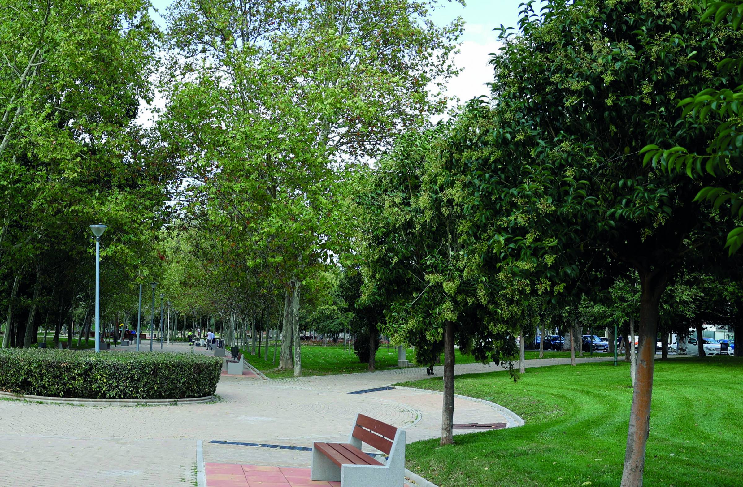Trabajadores de mantenimiento de parques y jardines de Pozuelo convocan paros para exigir mejoras laborales