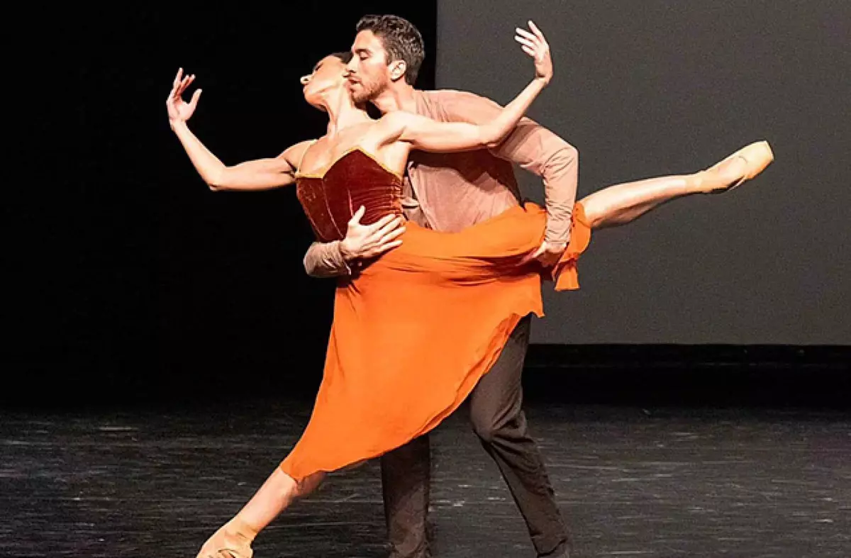 DANZA. Cisnes, amor y viento: Gala de estrellas de la CND. 25 de Abril en Las Rozas