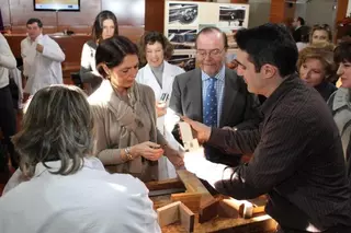 El Ayuntamiento reúne en una Exposición  los mejores trabajos de Carpintero, Ebanista, Artesano y Restaurador de Madera