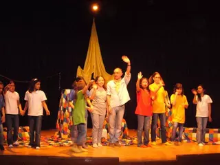 El colegio Las Acacias inaugura la temporada de Teatro Escolar Municipal