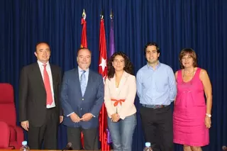 El Alcalde presenta la convocatoria 2010 de las Ayudas para empresas a  Proyectos juveniles generadores de empleo