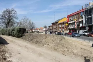 Las obras de mejora y acondicionamiento en el entorno de la calle Campomanes han comenzado