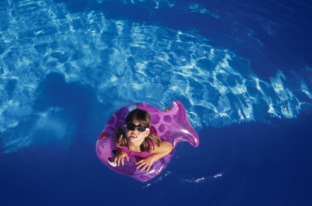 Pozuelo inspeccionó 42 piscinas comunitarias del municipio durante la época estival