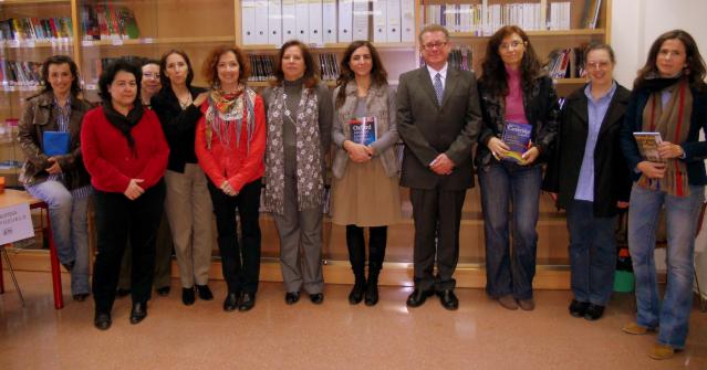 La Escuela Oficial de Idiomas de Pozuelo inaugura biblioteca