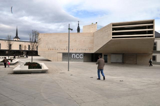 Inaugurada la nueva plaza del Padre Vallet y sus nuevas instalaciones