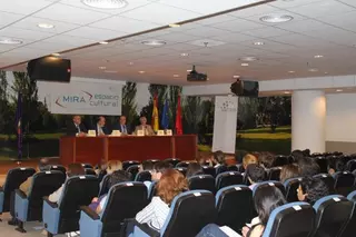 El Ayuntamiento mantiene abierto el plazo de inscripción para el IV Curso de Verano: El Mercado, La Crisis y Europa