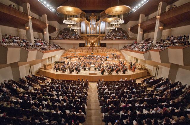 La Alcaldesa asiste al concierto de la Banda de Música La Lira de Pozuelo en el Auditorio Nacional de Madrid
