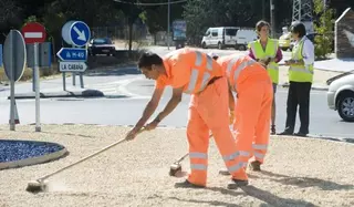 El Ayuntamiento de Pozuelo de Alarcón comprueba el acondicionamiento de varias rotondas y accesos del municipio