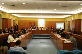 El Ayuntamiento instará al Gobierno a que declare la obra del colector-interceptor de aguas pluviales  bien de interés general