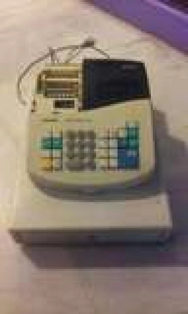 Vendo caja registradora OLIVET