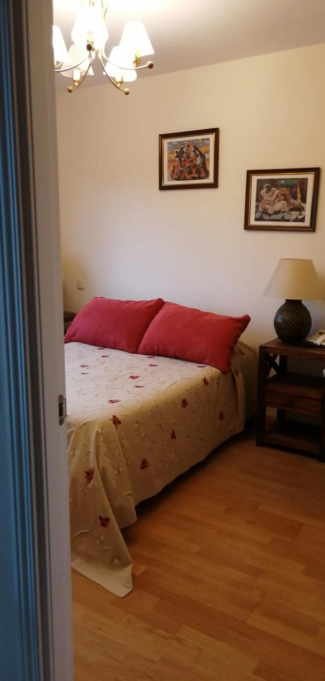 Alquilo habitación, en un chal