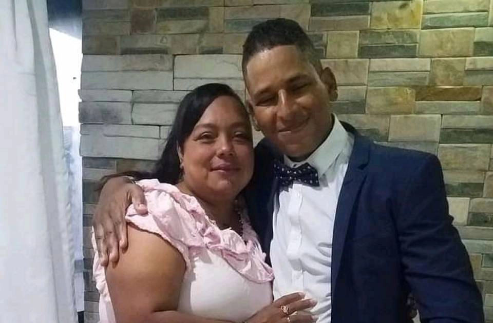 Matrimonio busca emple