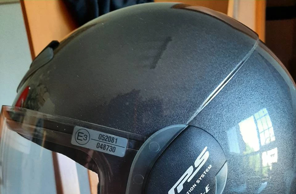 Vendo cascos de moto