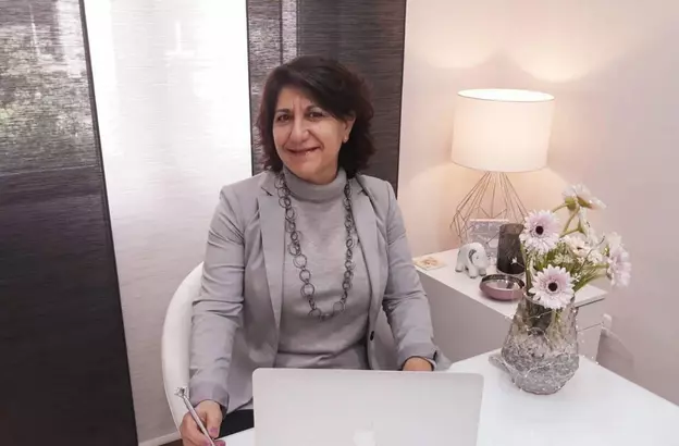 Administrativa, Recepcionista, Cuidadora de Personas y Animales
