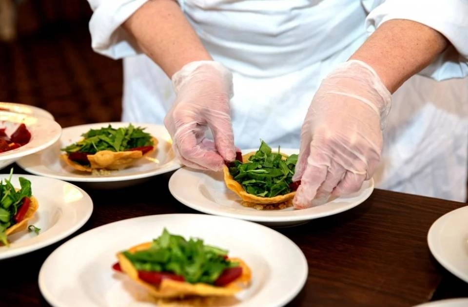 COCINA Y LIMPIEZA
