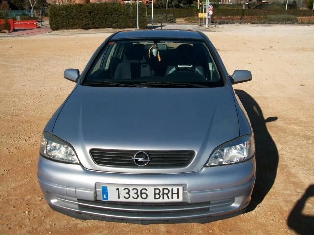 Vende OPEL Astra 1.7DTI,75 CV,